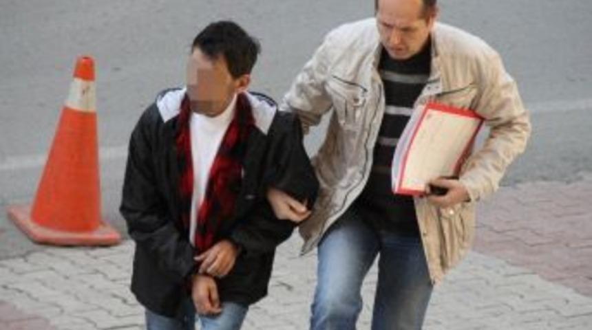 Saunaya Fuhuş Baskını: 1 G&ouml;zaltı