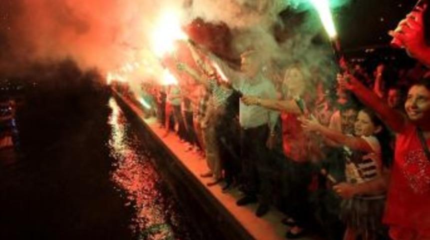 Cumhuriyet&rsquo;in 90. Yılında Karşıyaka