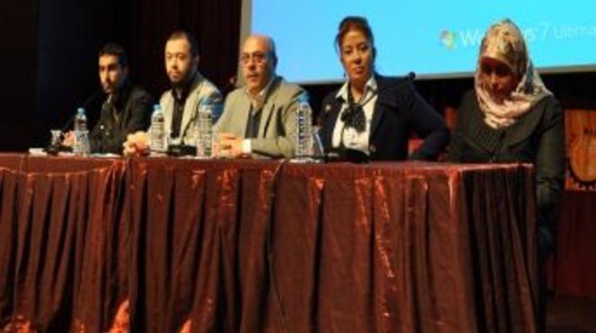 Uşak Ak Parti Divan Toplatısı Ger&ccedil;ekleşti