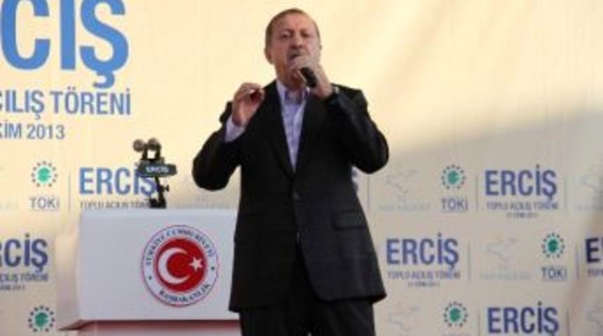 Başbakan Erdoğan, Erciş&rsquo;te Konuştu