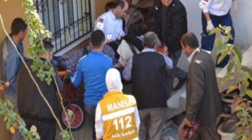 Balkondan Bah&ccedil;eye D&uuml;şen Kadın Yaralandı