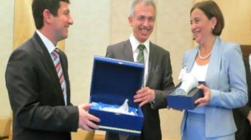 Eskişehir B&uuml;y&uuml;kşehir Belediyesi T&uuml;rk Alman Ekonomi Forumu&rsquo;nda