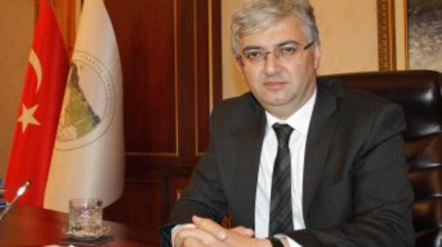 Vali Tepe: En B&uuml;y&uuml;k Servetimiz Cumhuriyet