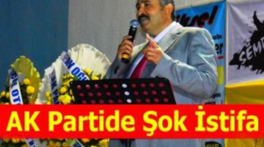 AK Partide Şok İstifa