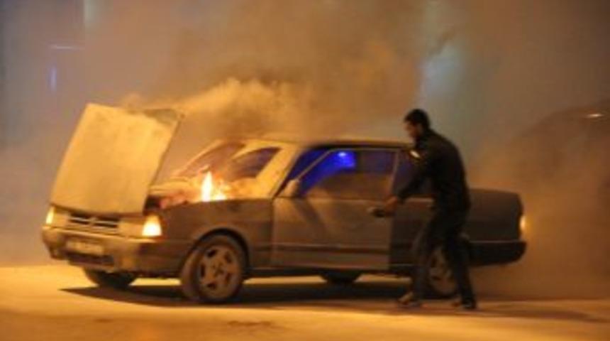 Ara&ccedil; alev aldı