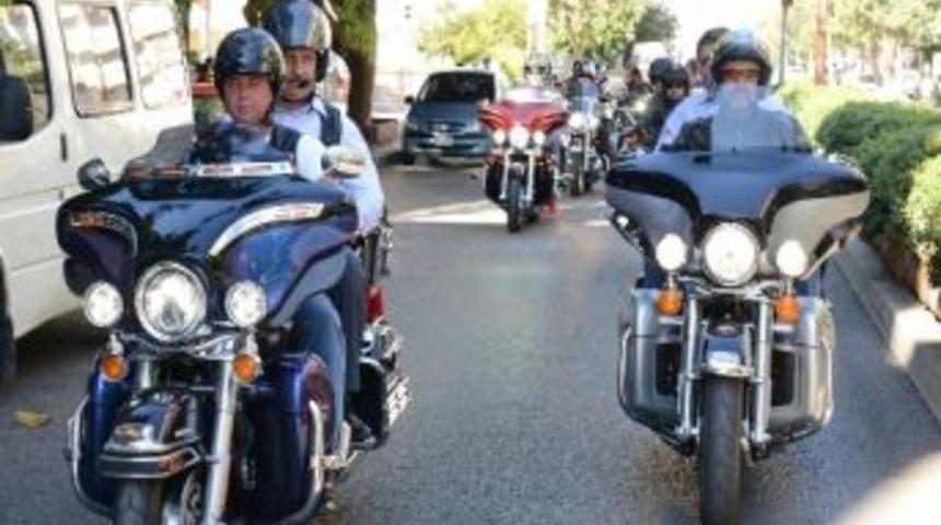 Motosiklet Tutkunları Kumluca&rsquo;da