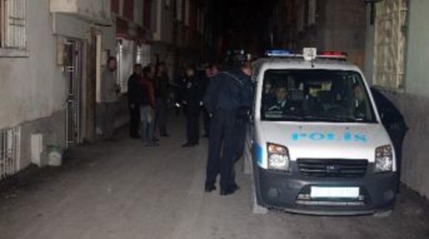 Sokağa Atılan Sis Bombası Paniğe Neden Oldu