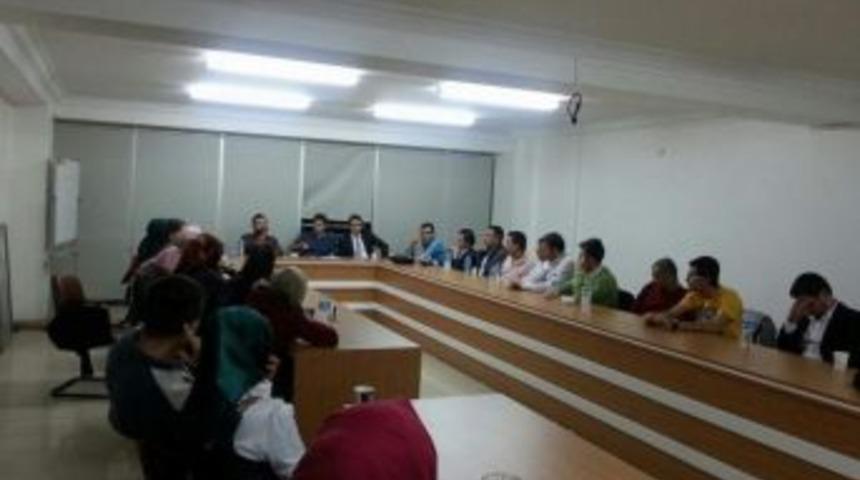 Ak Parti Afyonkarahisar Gen&ccedil;lik Kolları &Ccedil;ay Sohbetleri