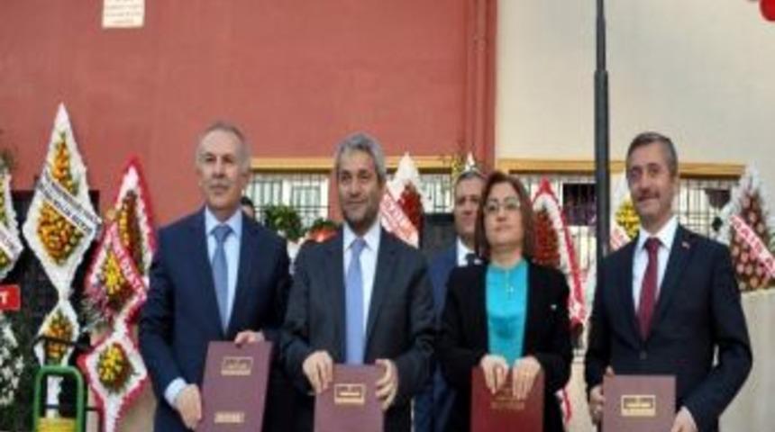 Şahinbey Belediyesi 3. Okulun Yapımı İ&ccedil;in Protokol İmzaladı