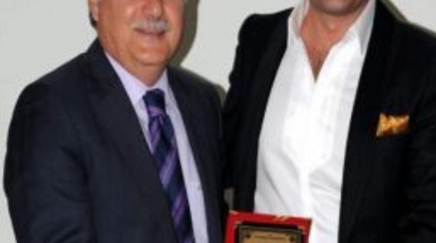 Ba&uuml;'de, "paleontoloji İle Canlılık Tarihi" Konferansı