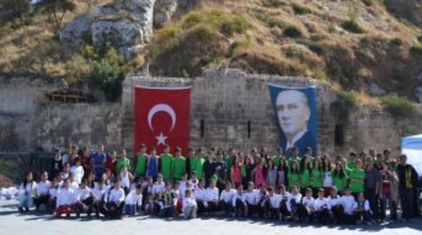 K&uuml;lt&uuml;r Yolu Oryantring Yarışlarının 13.&rsquo;s&uuml; Yapıldı