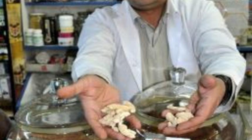 Her Derde Deva: Zencefil