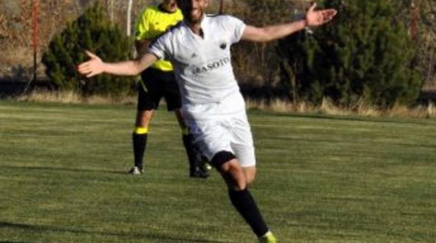 Zara Belediyespor, Yıldızeli Birlikspor&rsquo;u 6-1 Mağlup Etti