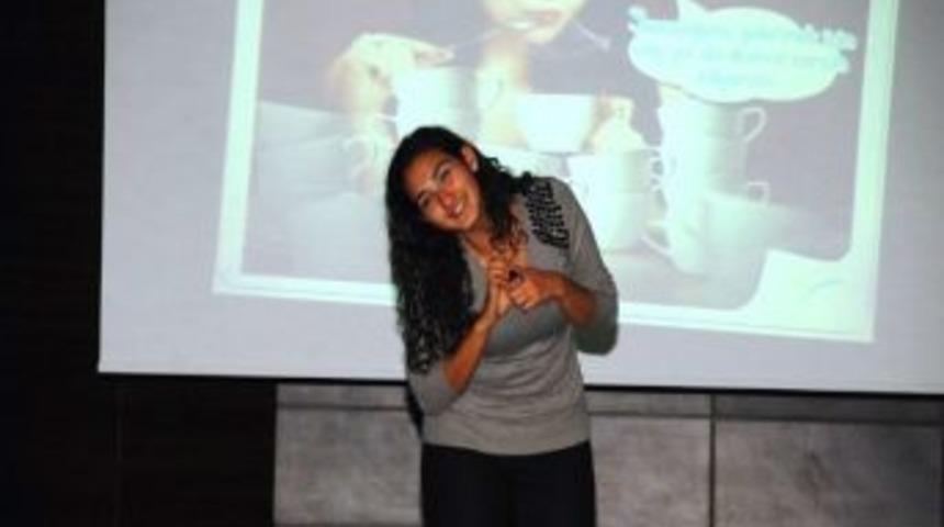 Gediz'de Sağlıklı Yaşam Ve Sağlıklı Beslenme Konulu Konferans D&uuml;zenlendi