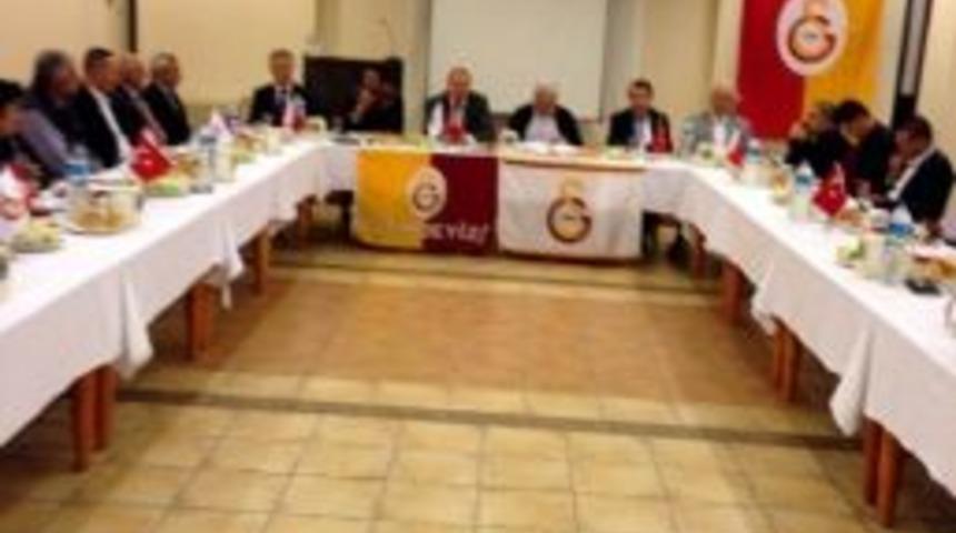 Galatasaraylılar G&ouml;nen'de Toplandı