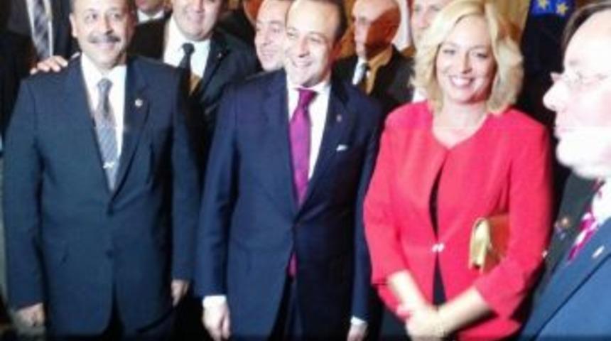 Nakıboğlu, Macaristan Milli G&uuml;n&uuml;&rsquo;ne Katıldı