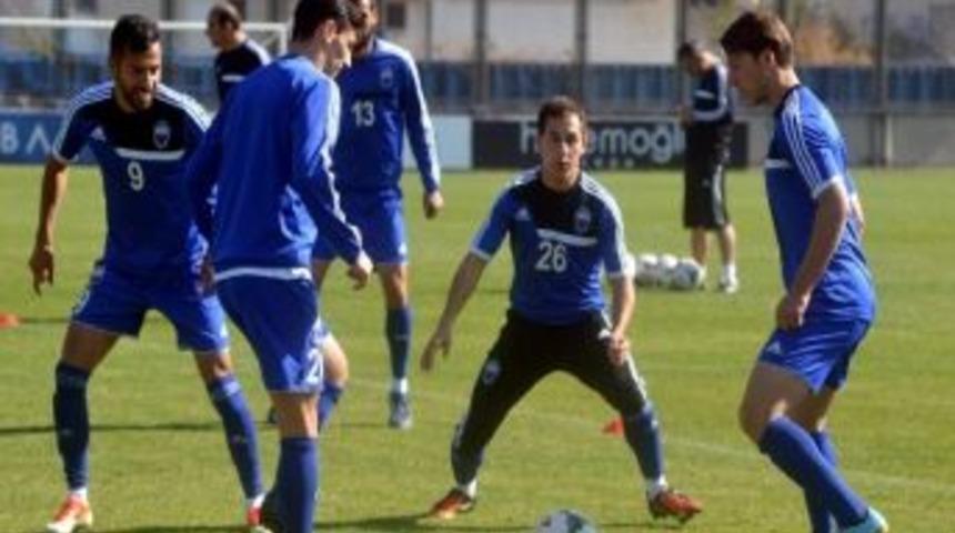 Kayseri Erciyesspor, Kasımpaşa Ma&ccedil;ı Hazırlıkları S&uuml;rd&uuml;r&uuml;yor