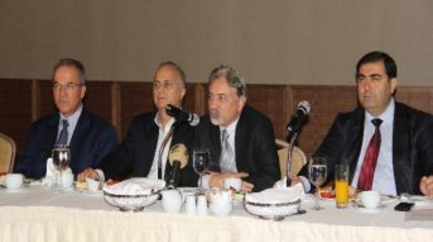 Başkan Karabağ&rsquo;a Şof&ouml;rlerden Destek