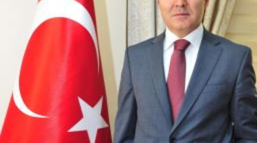 Vali Altıparmak'tan Bayram Mesajı