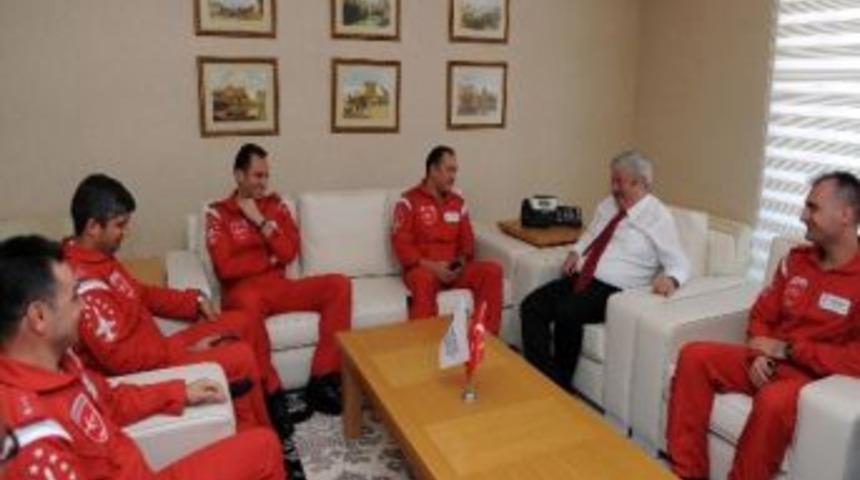 T&uuml;rk Yıldızları B&uuml;y&uuml;kşehir&rsquo;de