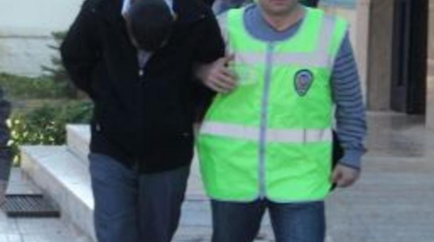 Konya'da Televizyon Çalan Hırsızlar Yakalandı