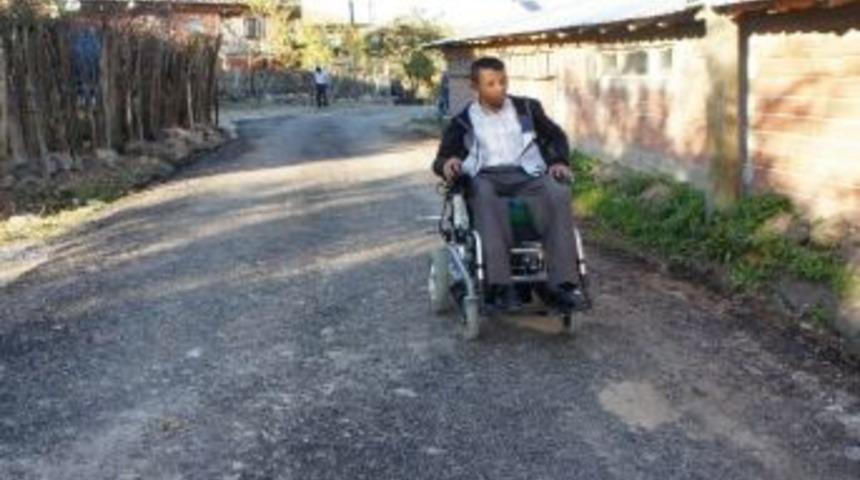 (&ouml;zel Haber) Altı Yıl Sonra Annesinin Mezarına Gidebildi