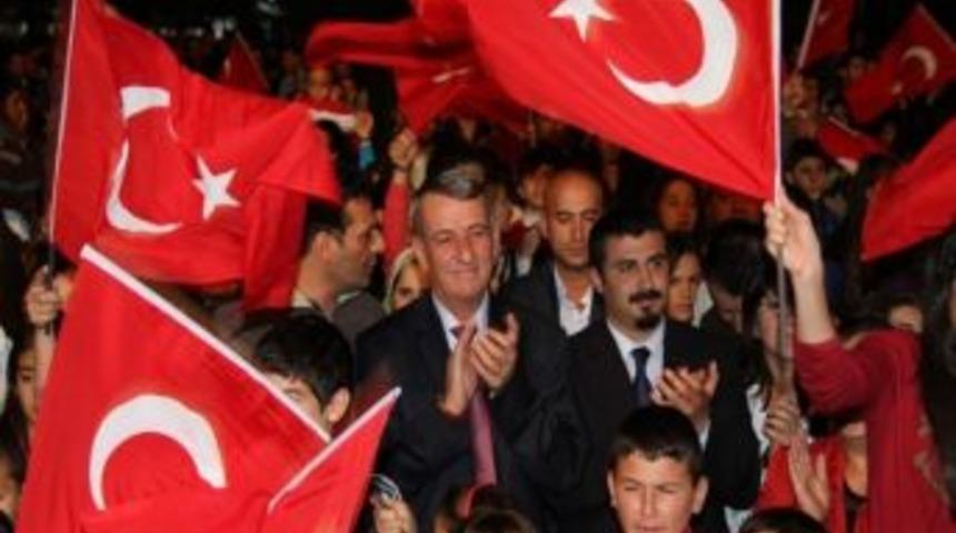 Gaziemir&rsquo;de 29 Ekim Coşkusu