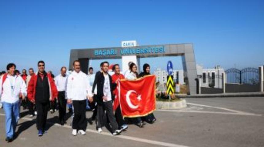 Doğa Severler Bu Kez 'Cumhuriyete Saygı' I&ccedil;in Y&uuml;r&uuml;d&uuml;