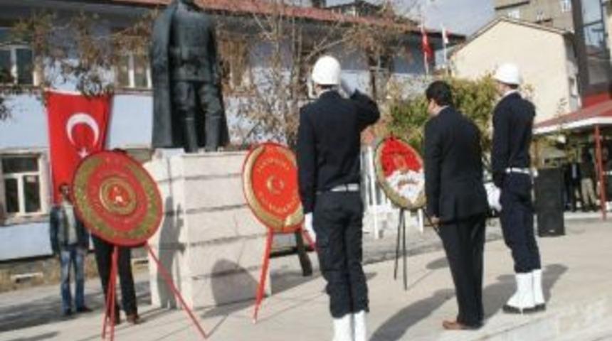 Y&uuml;ksekova&rsquo;da 29 Ekim Cumhuriyet Bayramı Etkinlikler