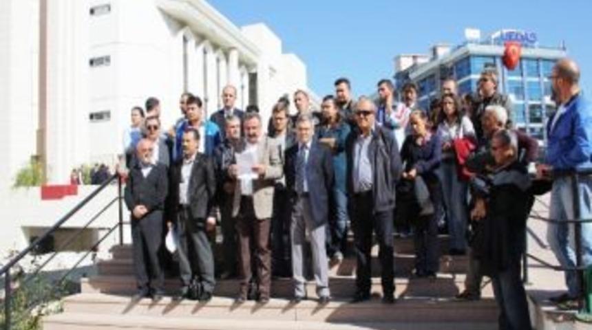 Edremit&rsquo;te Gezi Eylemleri Davasında 23 Kişi Hakim Karşısına &Ccedil;ıktı