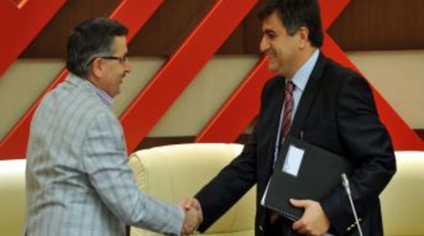 Memur-Sen, Akademisyen Maaşlarına 729 Lira Zam Talebinde Bulundu