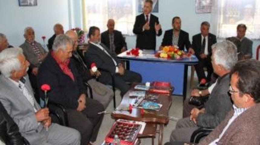 Eğitimci Mehmet Boyraz, Doğduğu İl&ccedil;eye Başkan Aday Adayı Oldu