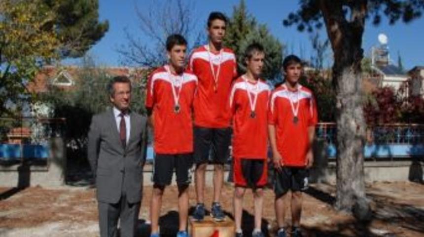 Burdur'da Cumhuriyet Koşusu Yapıldı