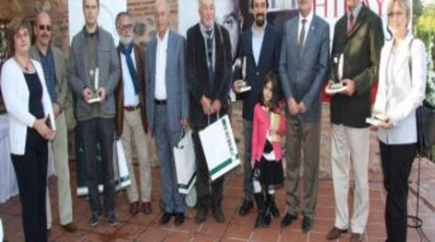 Birinci Oldu, &Ouml;d&uuml;l&uuml;n&uuml; Almaya Gelmedi