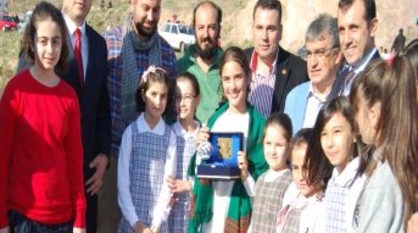 'K&uuml;&ccedil;&uuml;k Gelin' Setine Bursa&rsquo;dan Teşekk&uuml;r Ziyareti