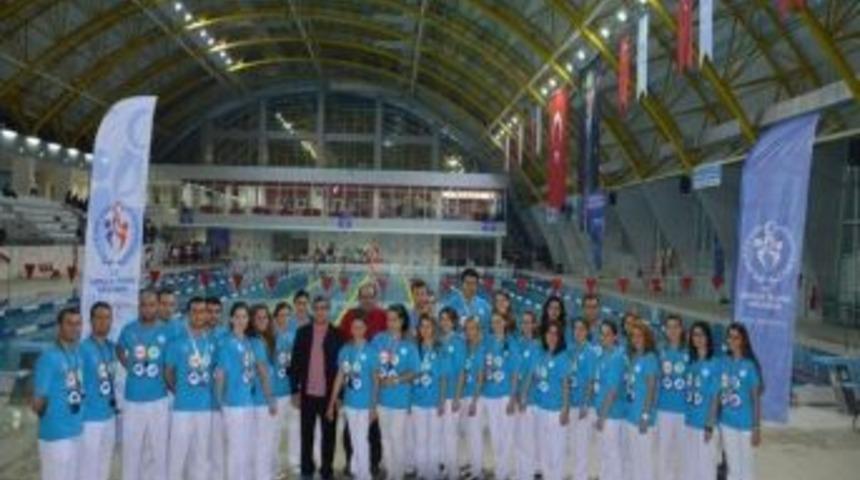 Sakarya Y&uuml;zme Havuzu&rsquo;nda Y&uuml;zme G&uuml;nleri