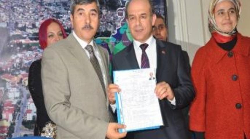 Belediye Meclis &Uuml;yesi Hocaoğlu Aday Adaylığını A&ccedil;ıkladı
