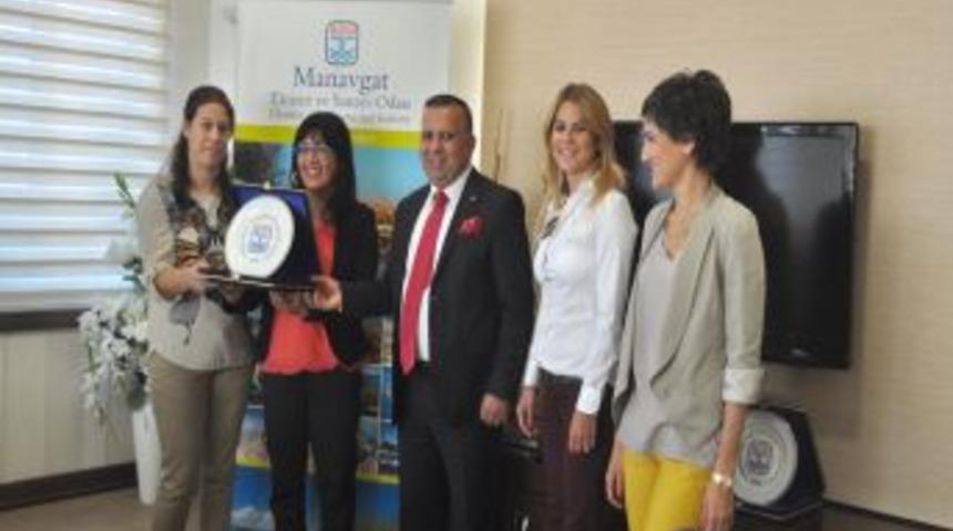 MATSO Girişimci Kadınları Plaketle &Ouml;d&uuml;llendirdi