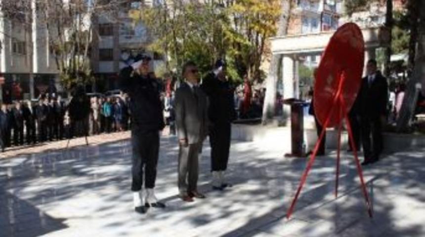 Sandıklı&rsquo;da 29 Ekim Cumhuriyet Bayramı T&ouml;reni