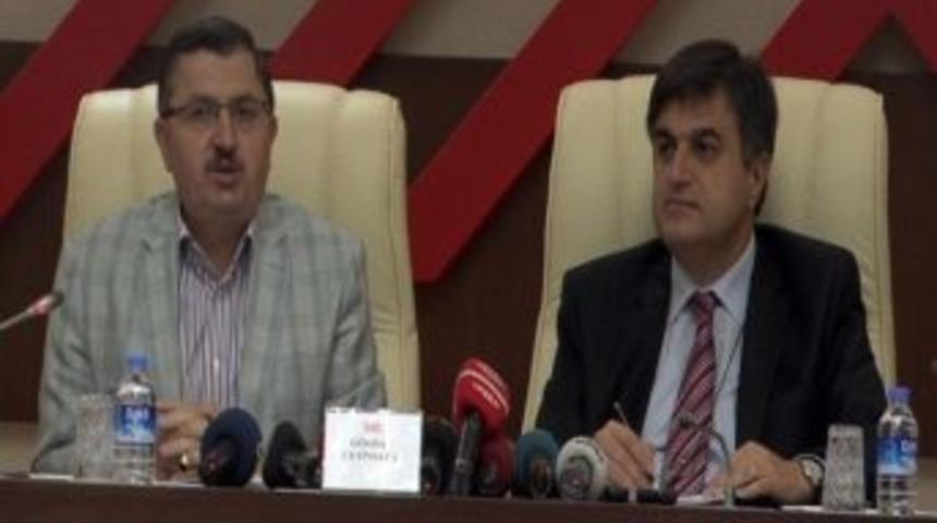 Memur-sen Genel Başkanı Gündoğdu, Yök Başkanı Çetinsaya’yı Ziyaret Etti