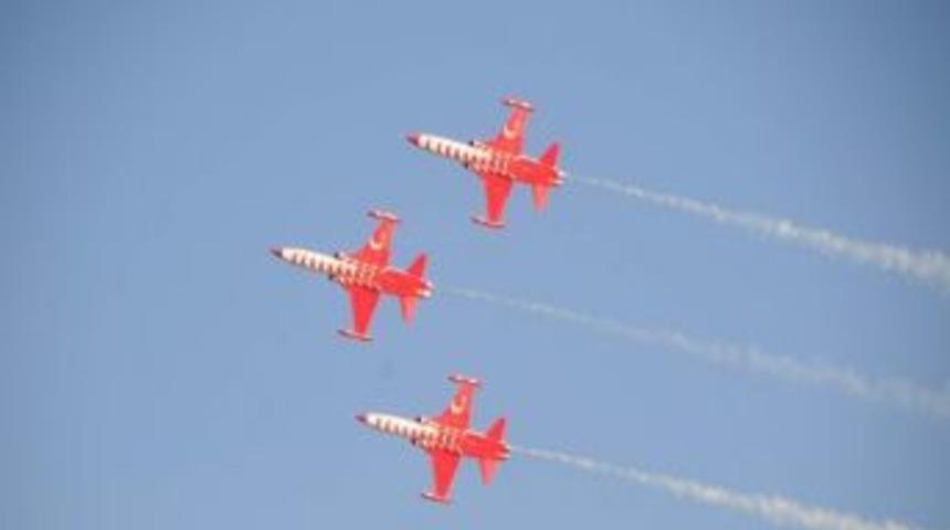 T&uuml;rk Yıldızlarının Provası Nefes Kesti