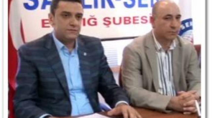 Karataş, Cumhuriyet Bayramını Kutladı