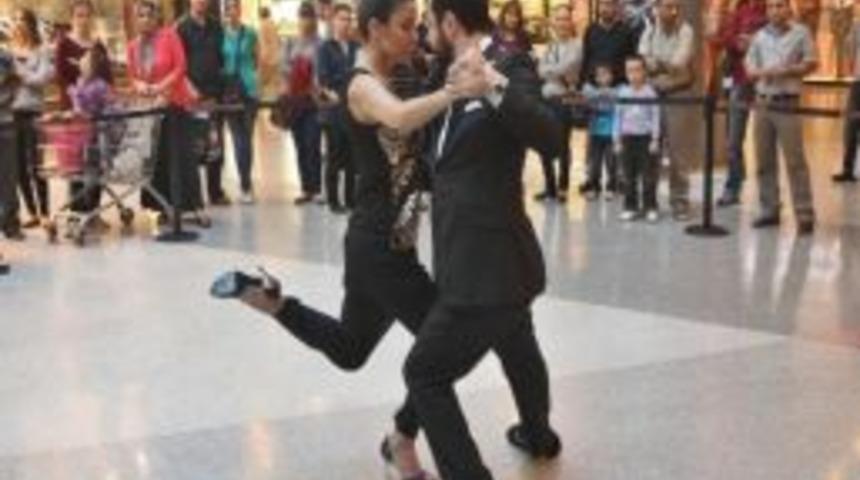Adana&rsquo;da Tango Şov