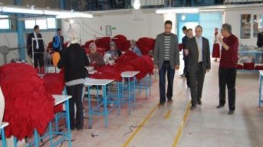 Kaymakam Kaya Tekstil At&ouml;lyesini Ziyaret Etti