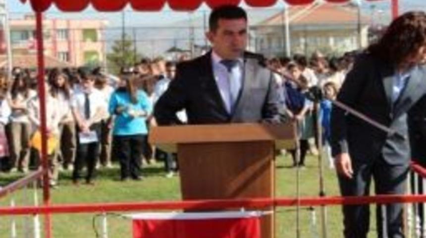 Sarıg&ouml;l&rsquo;de Coşkulu Cumhuriyet Bayramı T&ouml;reni