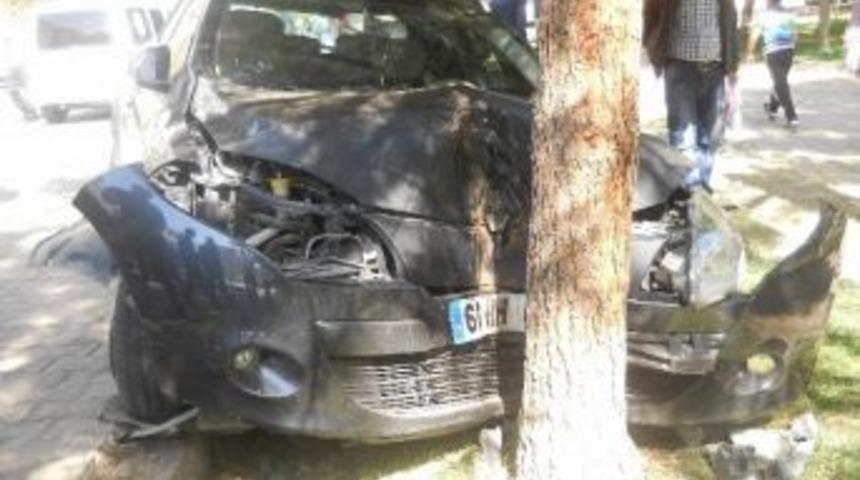 Diyarbakır&rsquo;da Trafik Kazası: 1 Yaralı