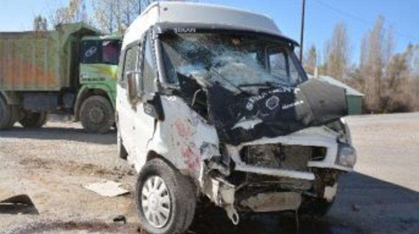 Şiran&rsquo;da Trafik Kazası