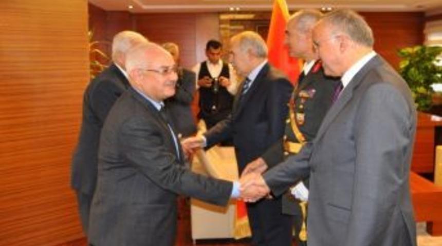 Gaziantep&rsquo;te Cumhuriyetin 90. Yılı Kutlamaları Devam Ediyor