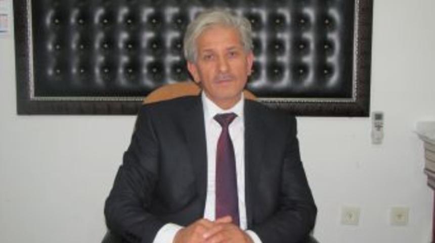 '&Uuml;nye&rsquo;nin B&uuml;y&uuml;k Bir K&uuml;t&uuml;phaneye Ihtiyacı Var'