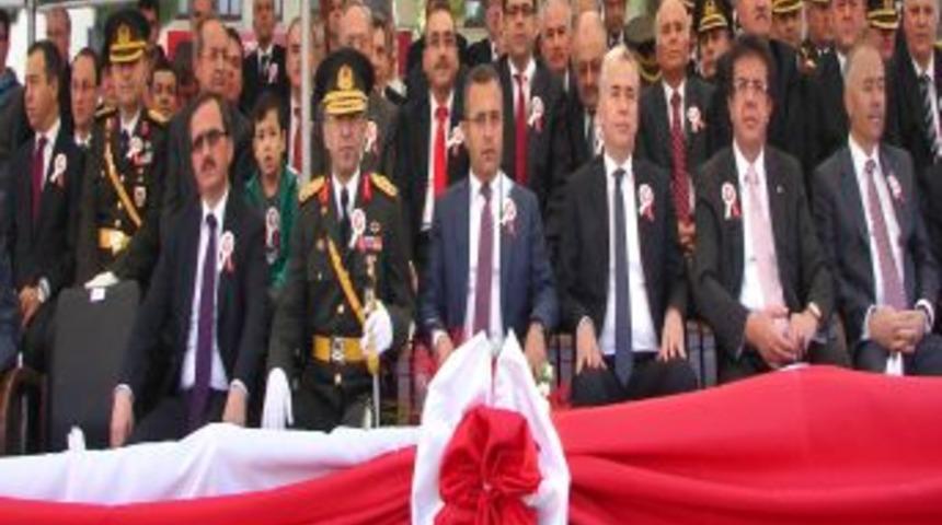 Denizli&rsquo;de Cumhuriyet Bayramı Coşkusu